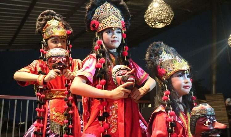 Memperkenalkan Kesenian Tradisi Khas Cirebon: Warisan Budaya yang Memukau